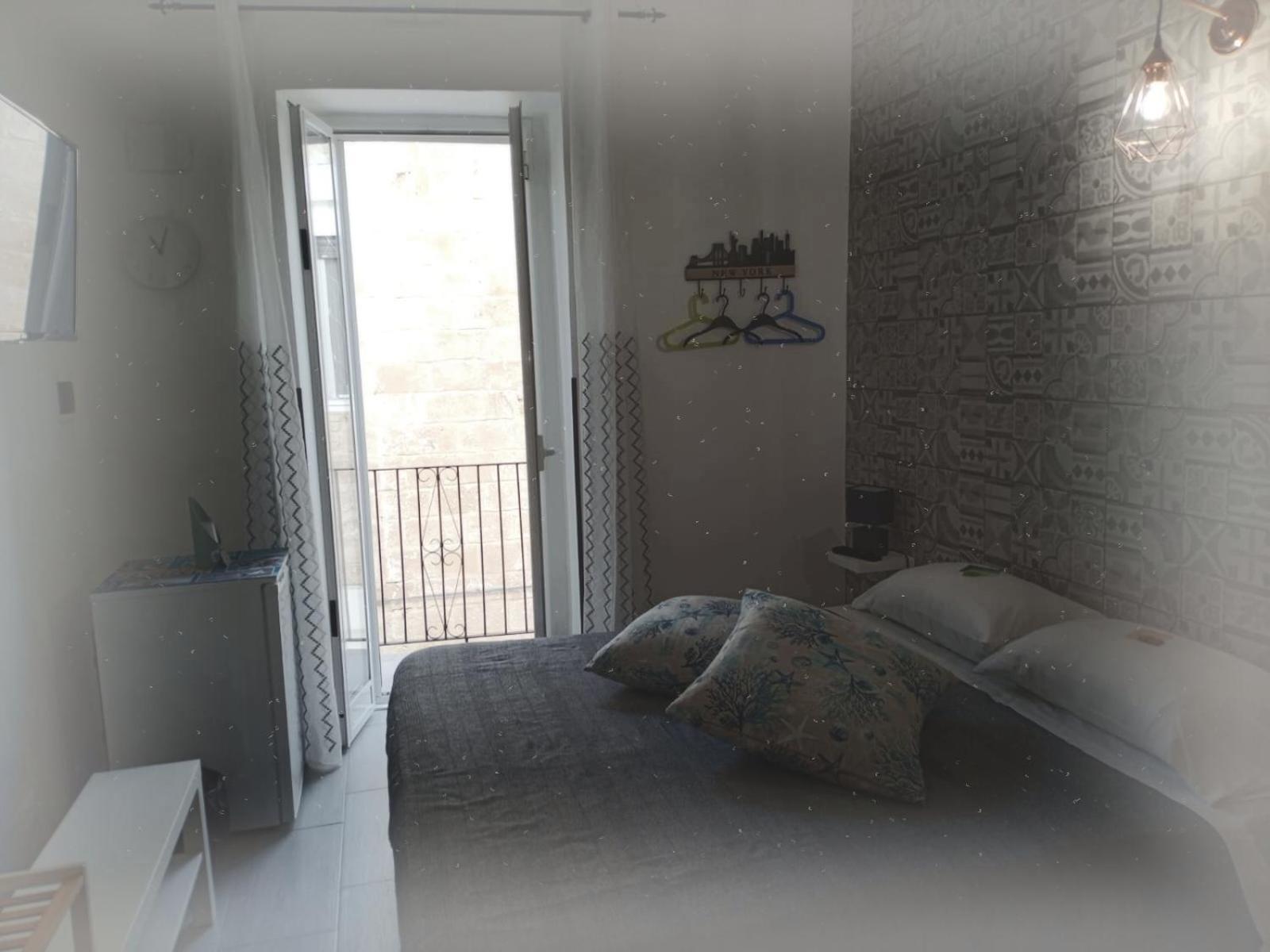 B&B Il Castello บารี ภายนอก รูปภาพ